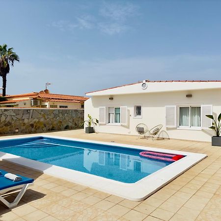 Beachfront Villa And Pool Puerto de Santiago  Extérieur photo