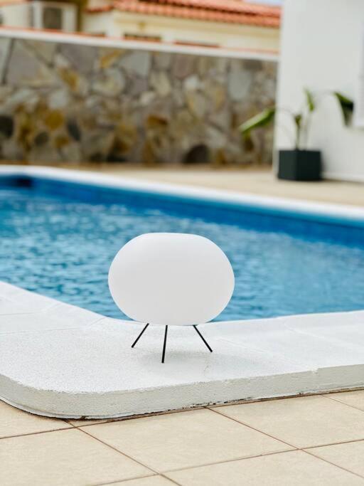 Beachfront Villa And Pool Puerto de Santiago  Extérieur photo